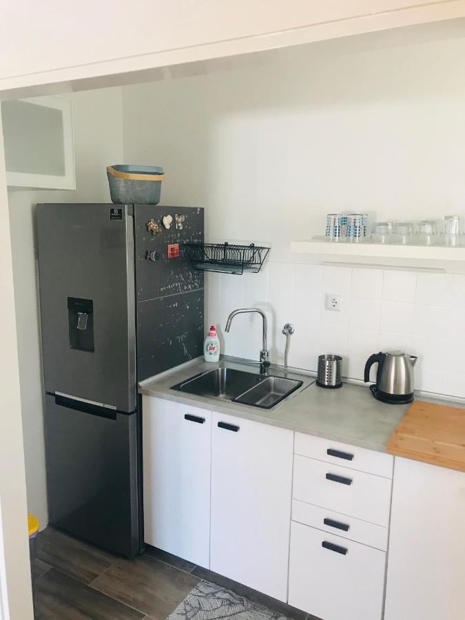 Lumar Holidays And Apartments Preko Εξωτερικό φωτογραφία
